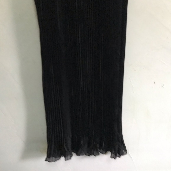 UO Sparkle&Fade Column Pleated Maxi Dress - Picture 8 of 9